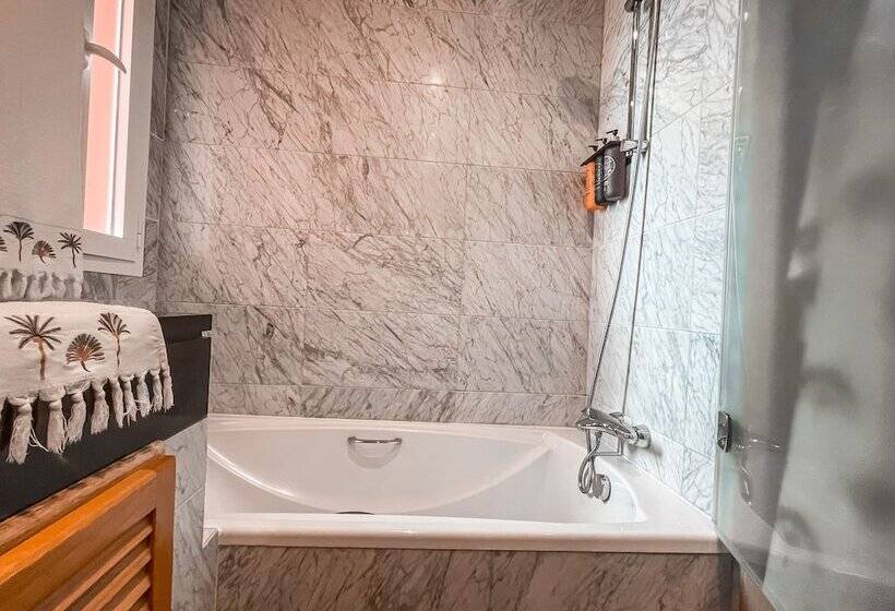 וילה בת חדר שינה 1, The Marbella Heights Boutique