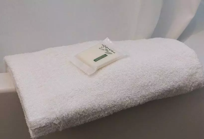 ２ダブルベッドのスタンダードルーム, Days Inn By Wyndham Montreal East