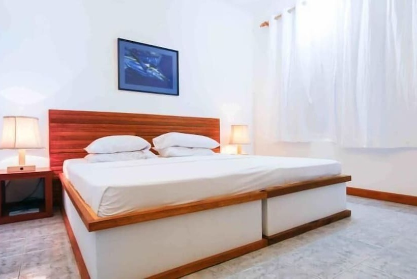 اتاق استاندارد سه نفره, Asuruma View