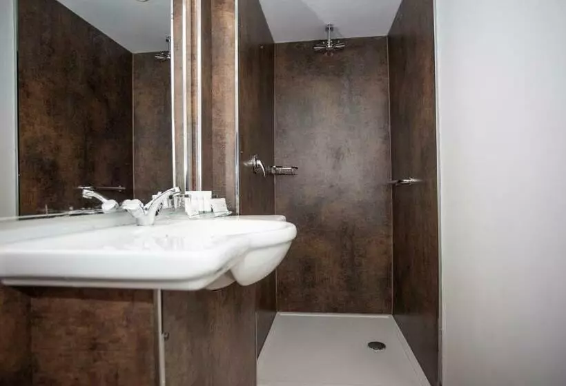 Superior-huone, Dales Country House