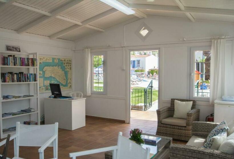 １ベッドルームアパートメント, Galdana Gardens