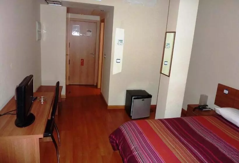 スタンダードシングルルーム, Hostal La Morada