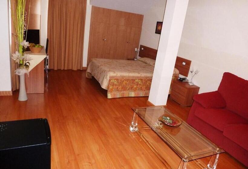 スタンダードルーム, Hostal La Morada