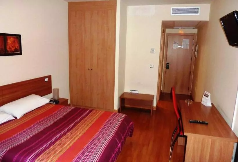スタンダードルーム, Hostal La Morada