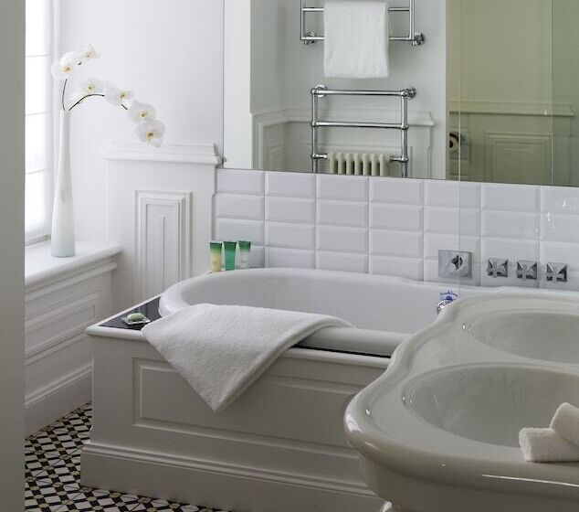 Номер Executive, Château Hôtel Grand Barrail