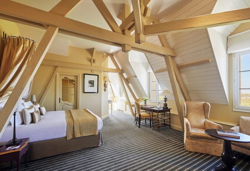 سوییت جونیور, Château Hôtel Grand Barrail