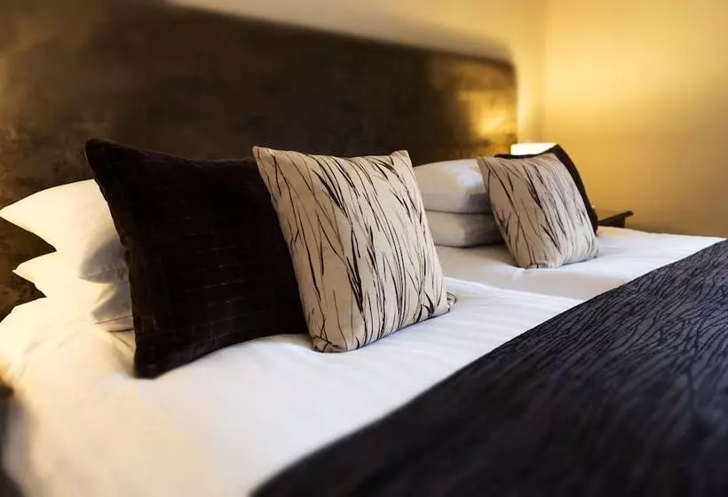 Superior-huone, Dales Country House