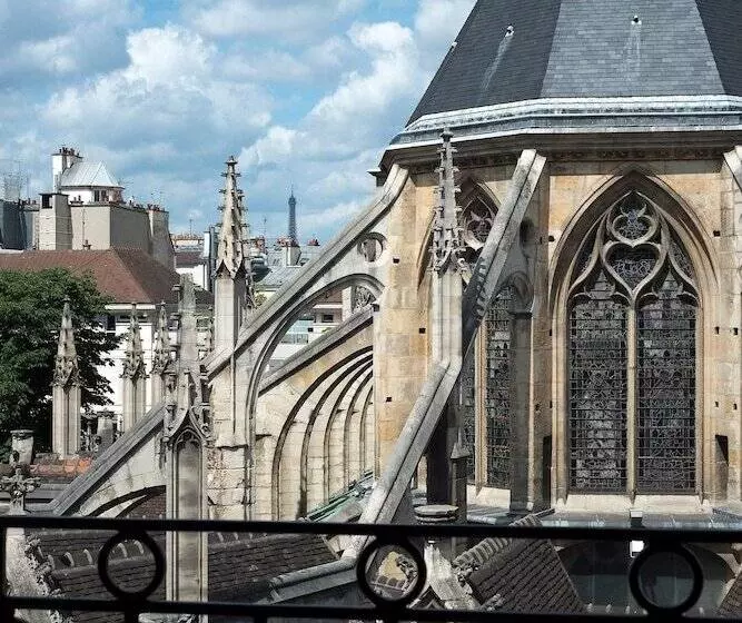 اتاق استاندارد, Henri Iv Rive Gauche