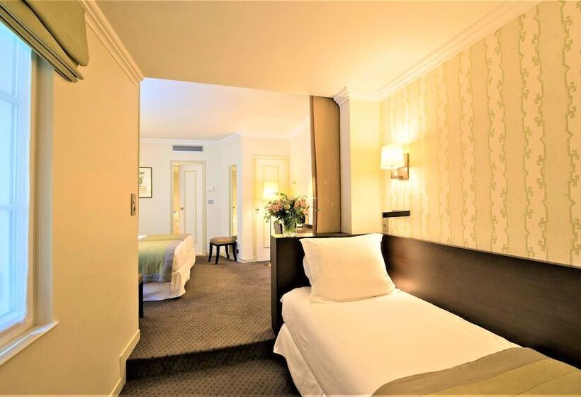 スタンダードトリプルルーム, Henri Iv Rive Gauche