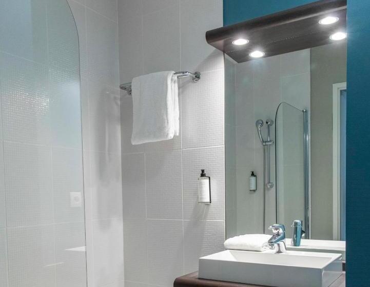 דירת חדר סופריור, Les Pins Galants