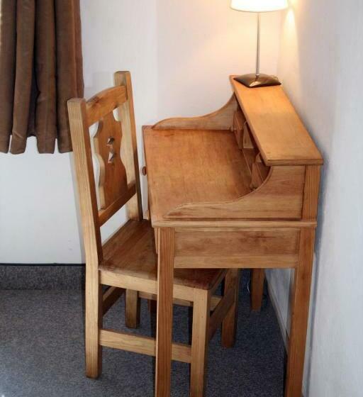 غرفة قياسية سرير مزدوج, Adonis Le Chastellan