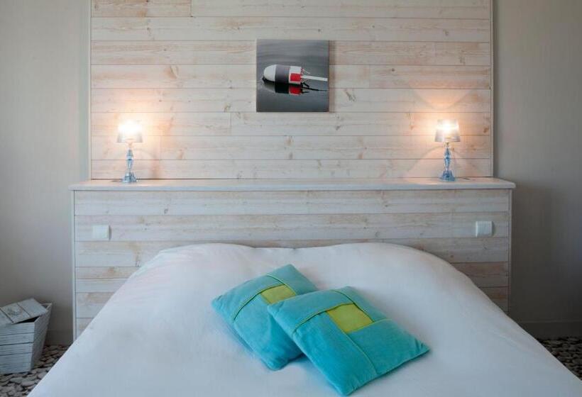 חדר סטנדרט מותאם לאדם עם מוגבלויות, Logis Hôtel Vent D Iroise