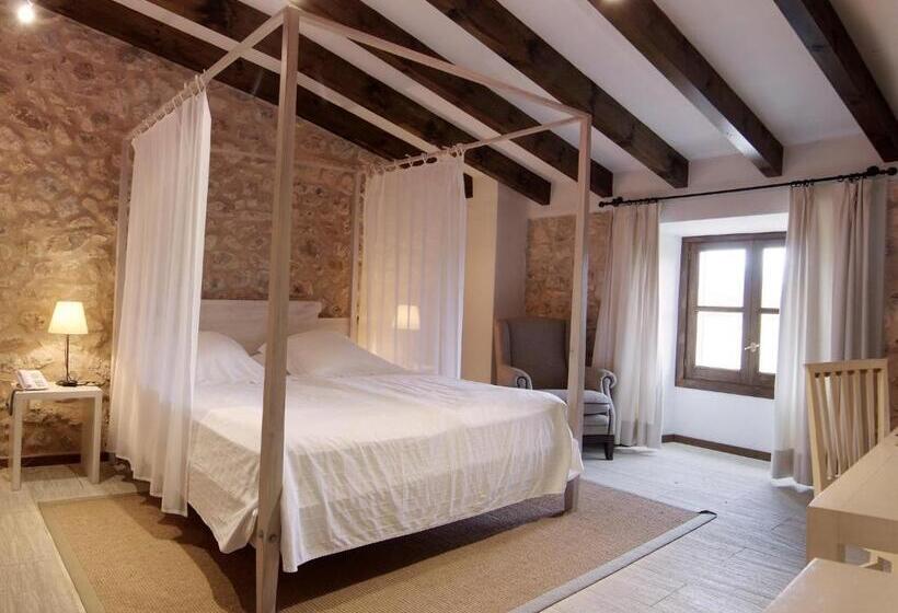 ジュニアスイート, Monnaber Vell