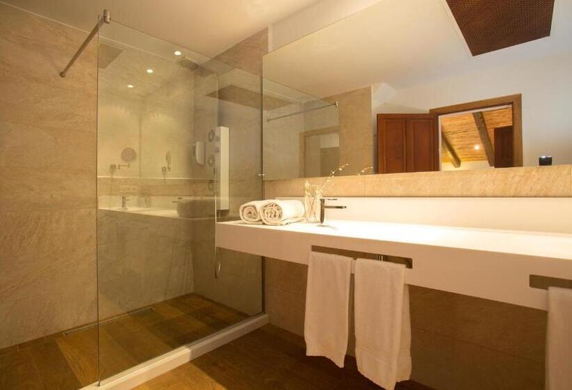 ジュニアスイート, Monnaber Vell