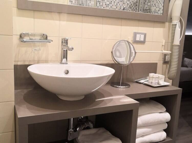 Standard Egyágyas Szoba, Principe