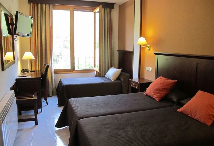 Номер Стандарт Трехместный, Turmo