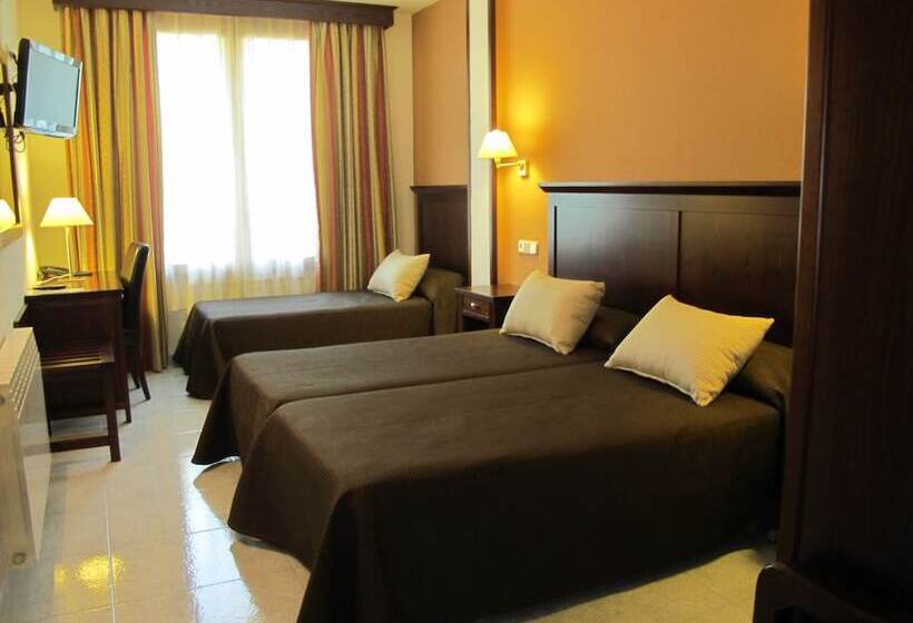 Номер Стандарт Трехместный, Turmo