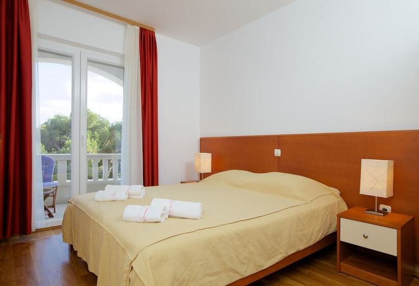 اتاق استاندارد با بالکن, Villa Daniela