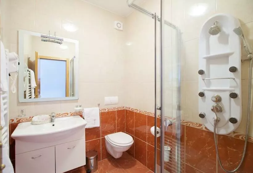 اتاق استاندارد یک نفره, Villa Daniela