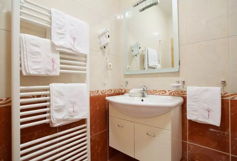 اتاق استاندارد یک نفره, Villa Daniela