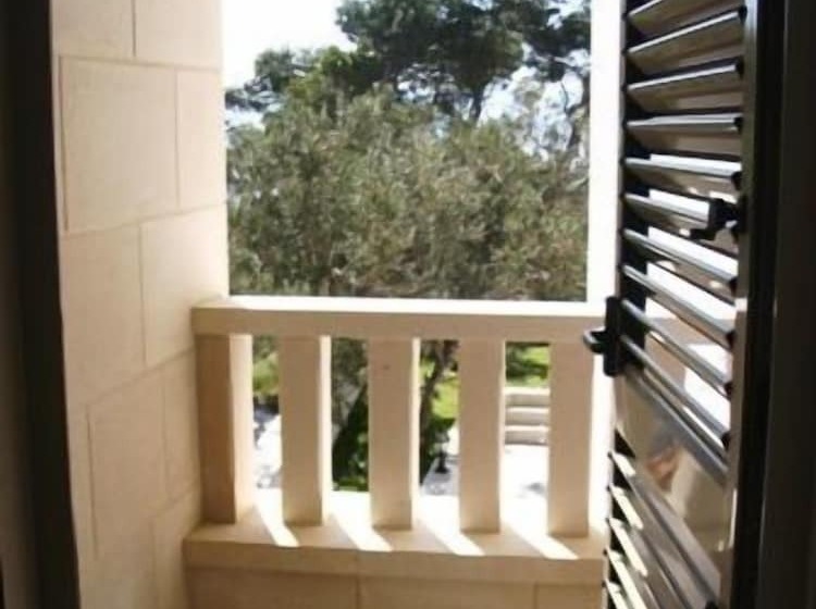 اتاق استاندارد یک نفره, Villa Daniela