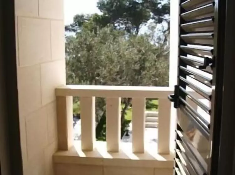 اتاق استاندارد یک نفره, Villa Daniela