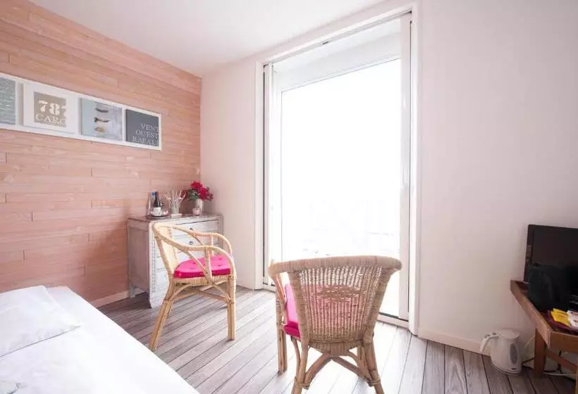 Deluxe-huone Merinäkymä, Villa Trémail   La Plage Au Pied De Votre Chambre