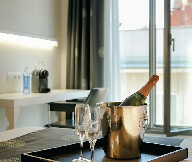 Номер Superior, Catalonia La Boquería