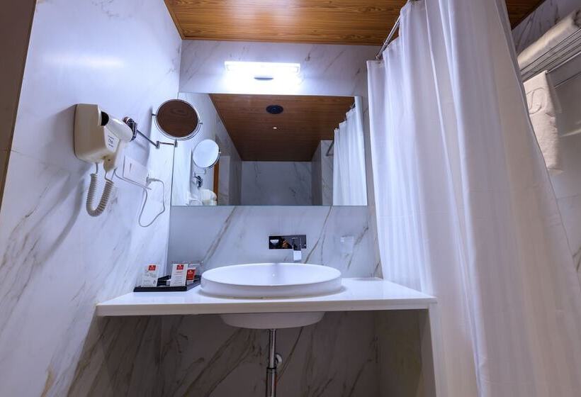 חדר דלוקס, Lords Eco Inn Jamnagar - Apple Gate