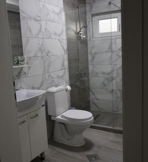 اتاق استاندارد با چشم‌انداز دریاچه, Ajkoski Apartments Pestani