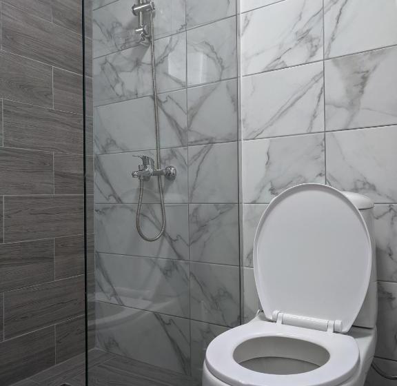 اتاق استاندارد سه نفره, Ajkoski Apartments Pestani