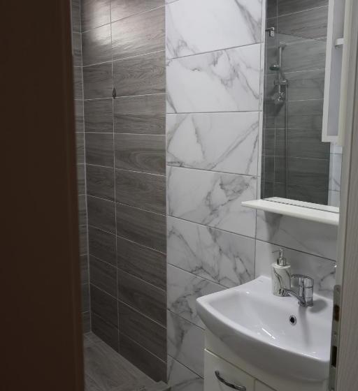 اتاق استاندارد چهار تخته, Ajkoski Apartments Pestani