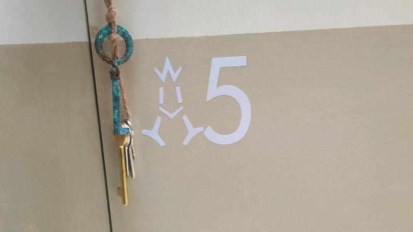 اتاق لوکس سه تخته, Guest House A Via Dei Pellegrini