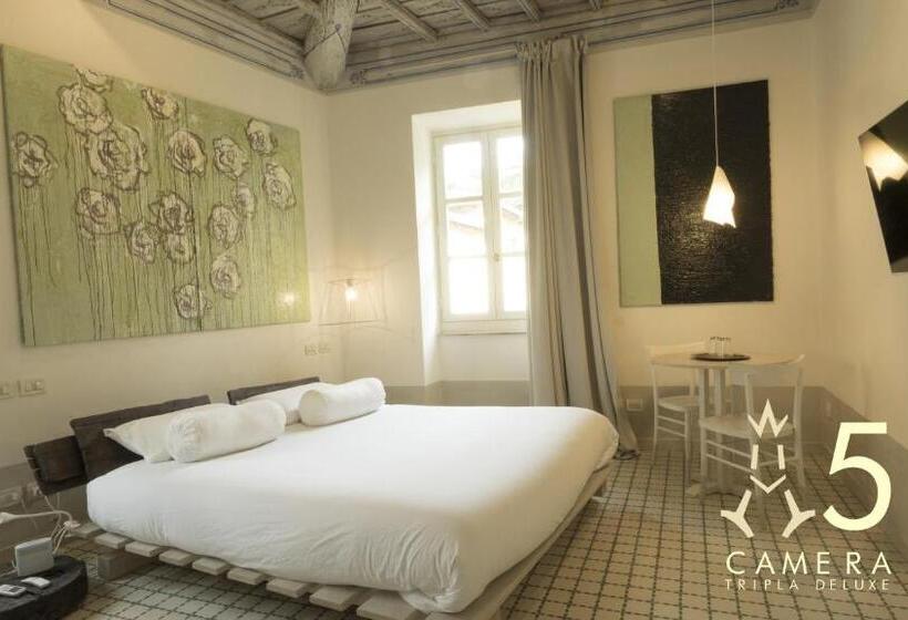 اتاق لوکس سه تخته, Guest House A Via Dei Pellegrini