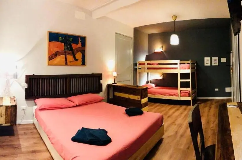 Quarto Quádruplo Standard, Dolce Nera B&b