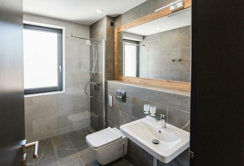 침실 2개 아파트, Arietes Marmont Resort