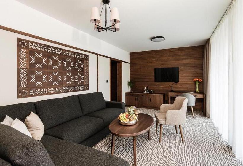 디럭스 스위트, Arietes Marmont Resort