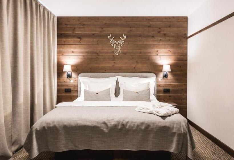 חדר דלוקס, Arietes Marmont Resort