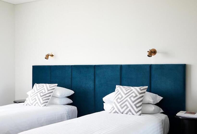 חדר סופריור 3 חדרי שינה, Astina Suites, Penrith