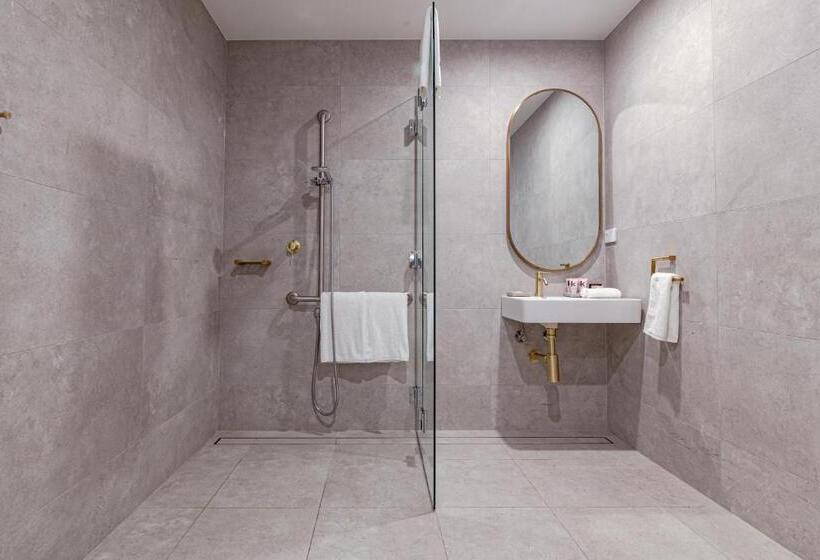 סוויטה מותאמת לאדם עם מוגבלויות, Astina Suites, Penrith