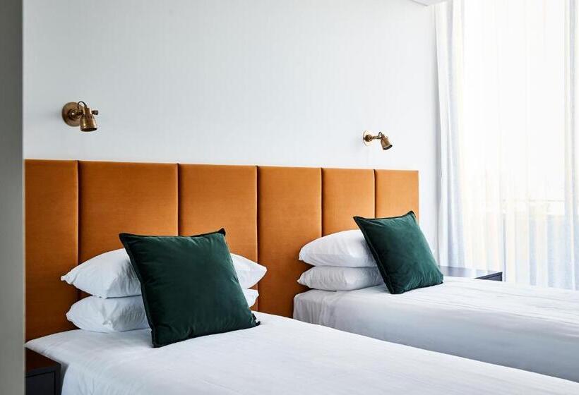 סוויטת פנטהאוז, Astina Suites, Penrith