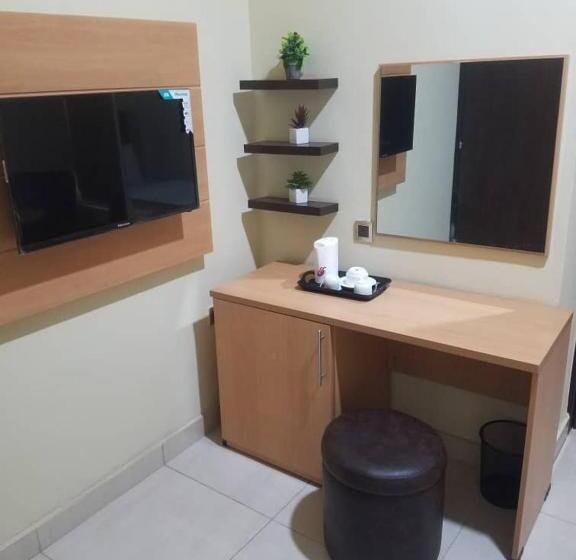 اتاق استاندارد با بالکن, Ayaakaje Guest House