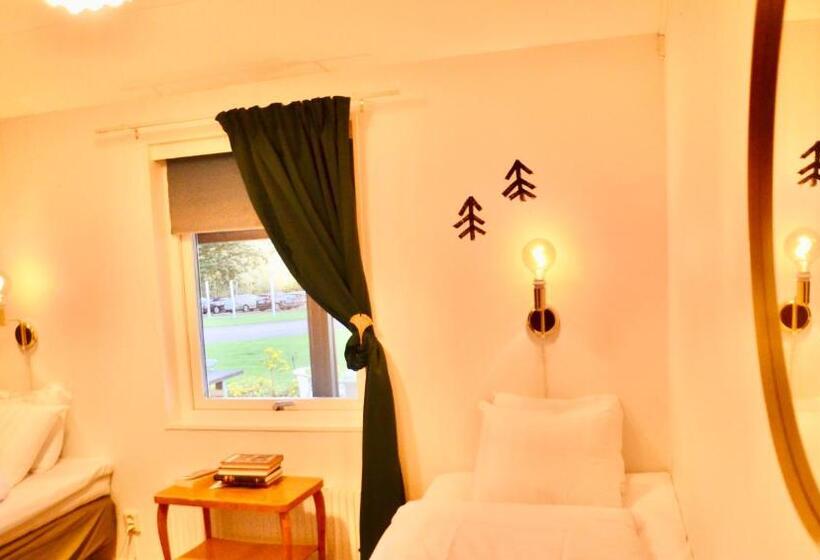 חדר סטנדרט, Nature Shelter