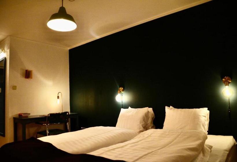 חדר דלוקס, Nature Shelter