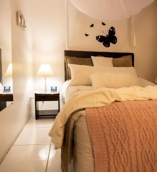 带大床的套房, Pousada Oceano