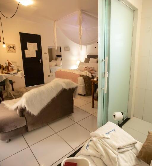 带大床的套房, Pousada Oceano