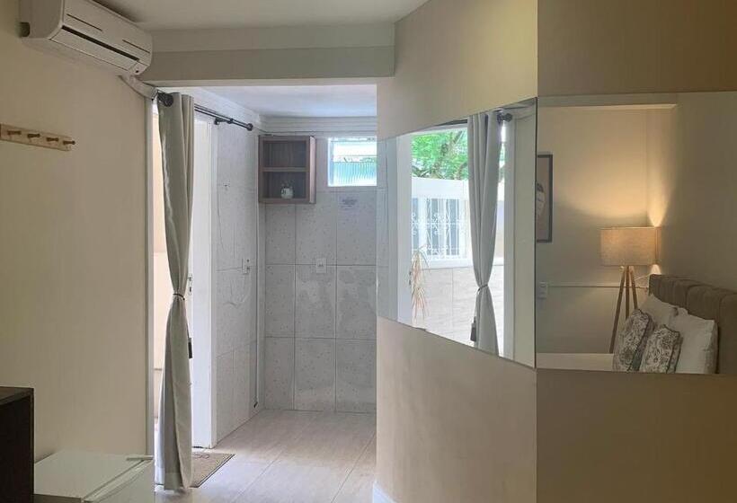 スタンダードトリプルルーム, Pousada Balneário Camboriú