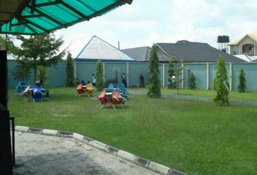 Habitación Estándar, Room In Lodge Mckay Resort Suites