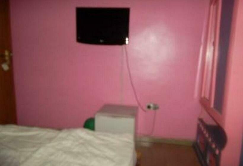 Habitación Estándar, Room In Lodge Mckay Resort Suites