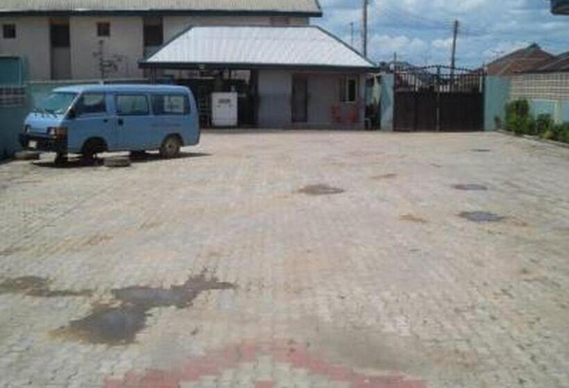 Habitación Estándar, Room In Lodge Mckay Resort Suites